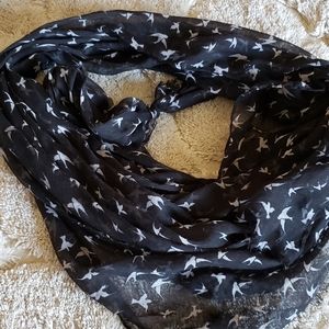 Black and White Bird Scarf